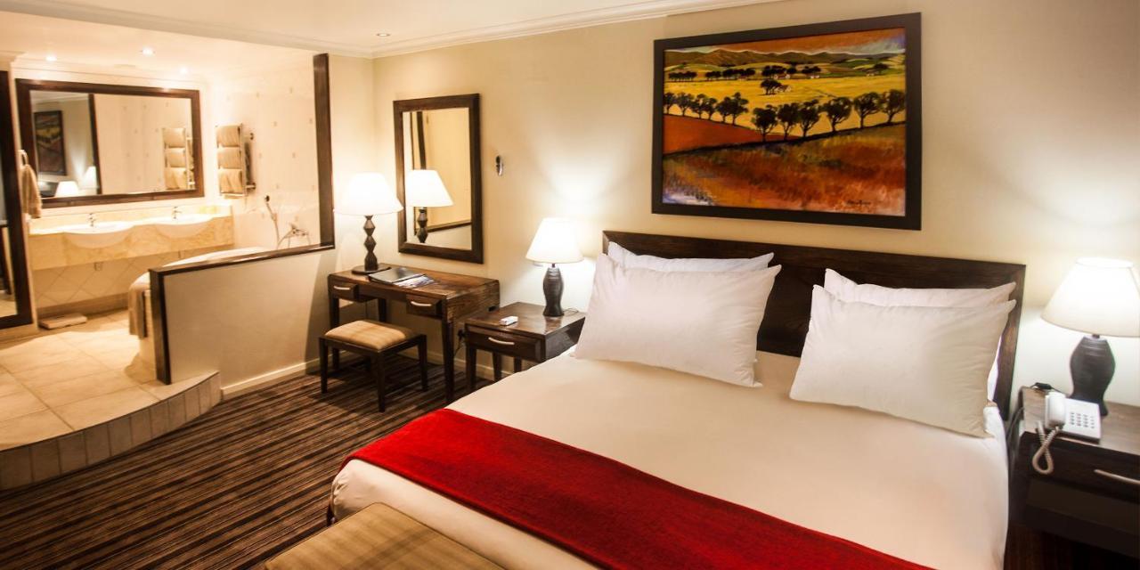 The Caledon Hotel And Spa ภายนอก รูปภาพ