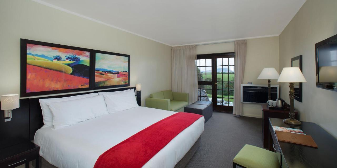 The Caledon Hotel And Spa ภายนอก รูปภาพ