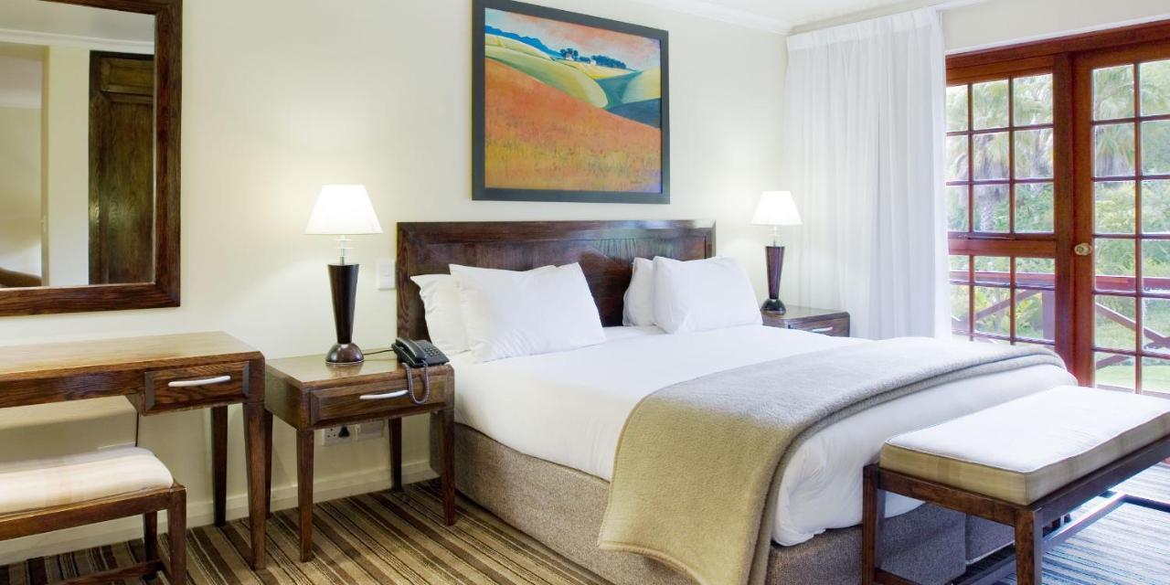 The Caledon Hotel And Spa ภายนอก รูปภาพ