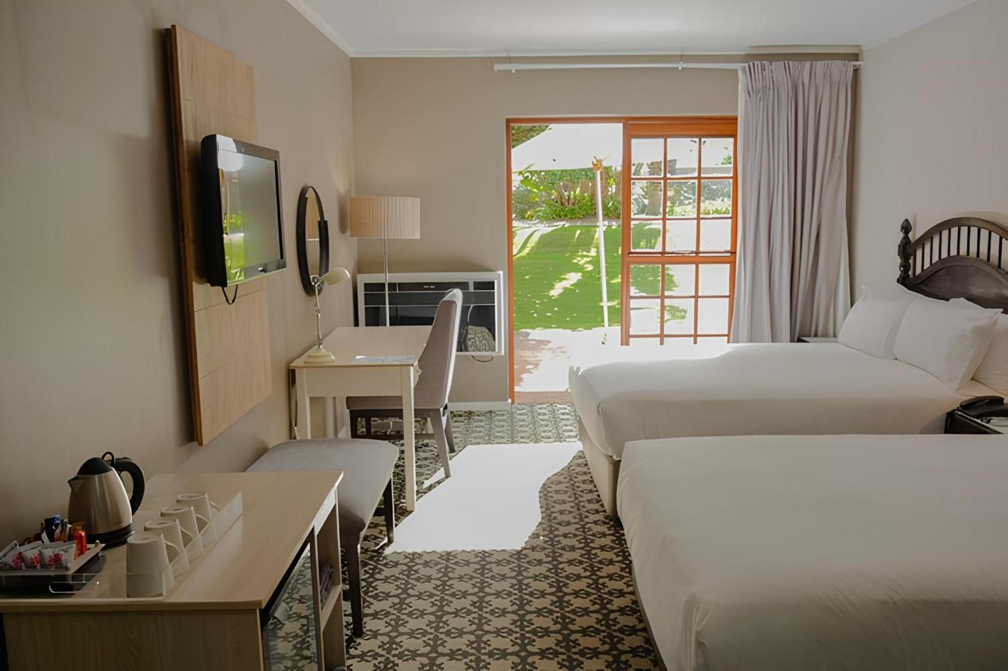 The Caledon Hotel And Spa ภายนอก รูปภาพ