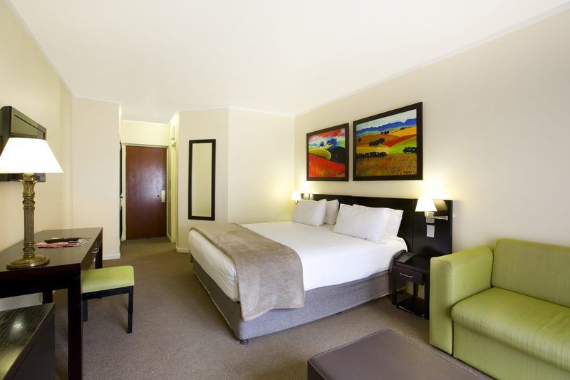 The Caledon Hotel And Spa ภายนอก รูปภาพ
